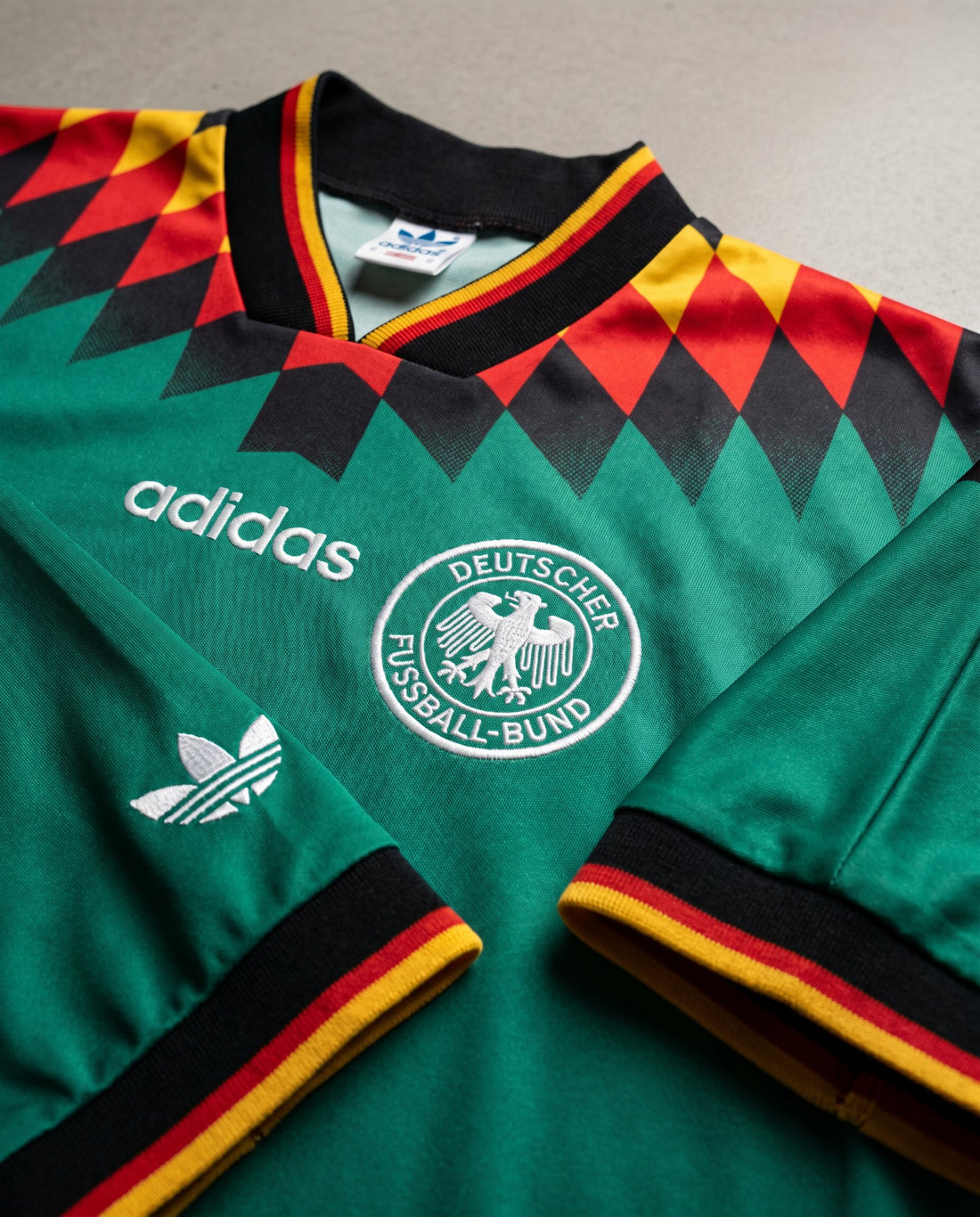 Alemania Visitante 1994 retro shirt detail