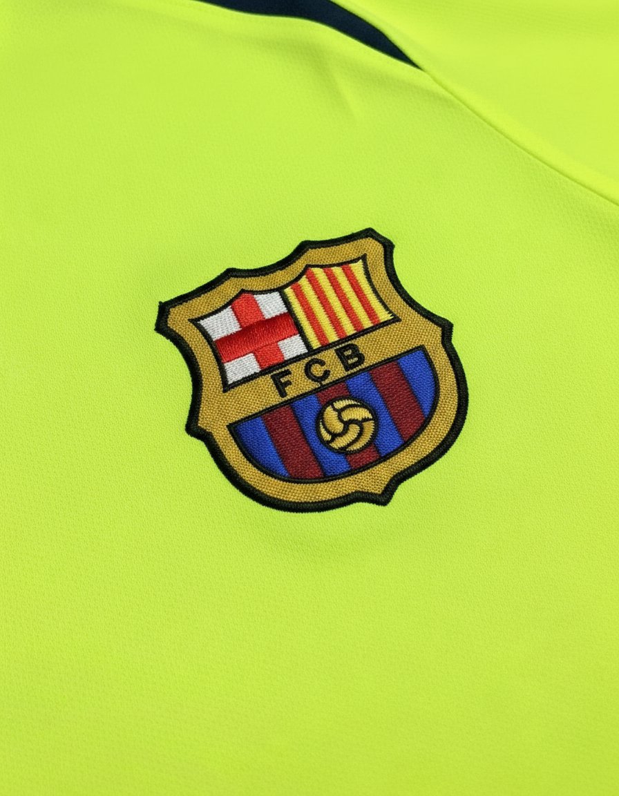 Barcelona Visitante 2005-06 retro shirt detail