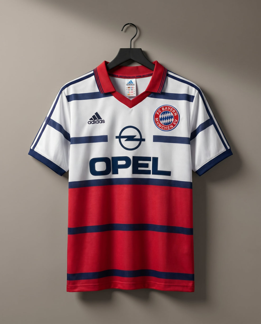 Bayern Munich Visitante 1998-00 retro shirt front