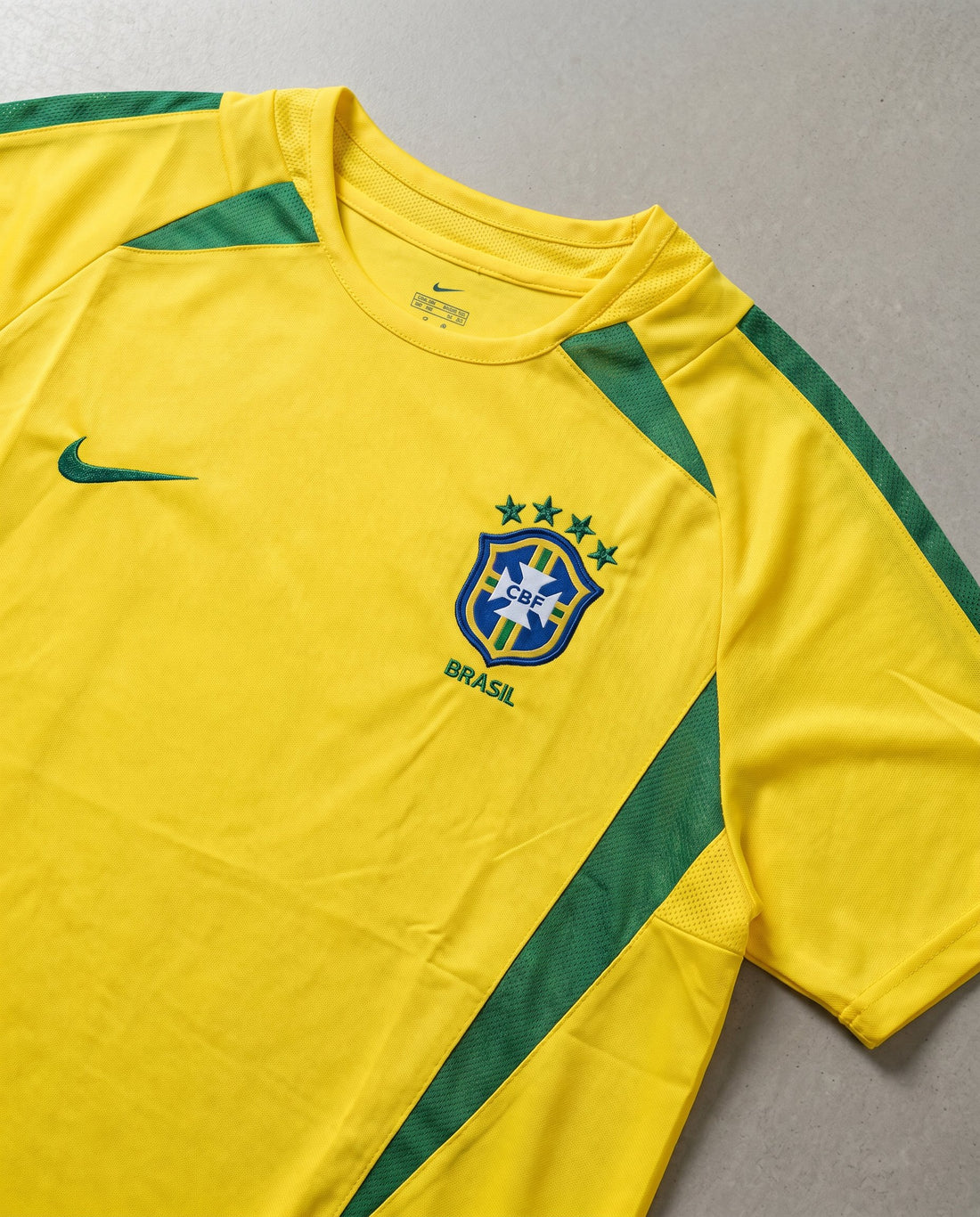 Brasil Local 2002 retro shirt detail