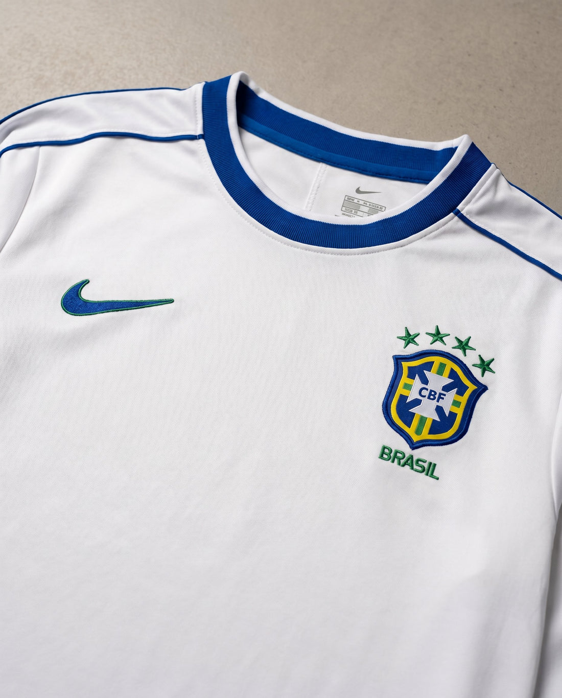 Brasil N/D 1998 retro shirt detail