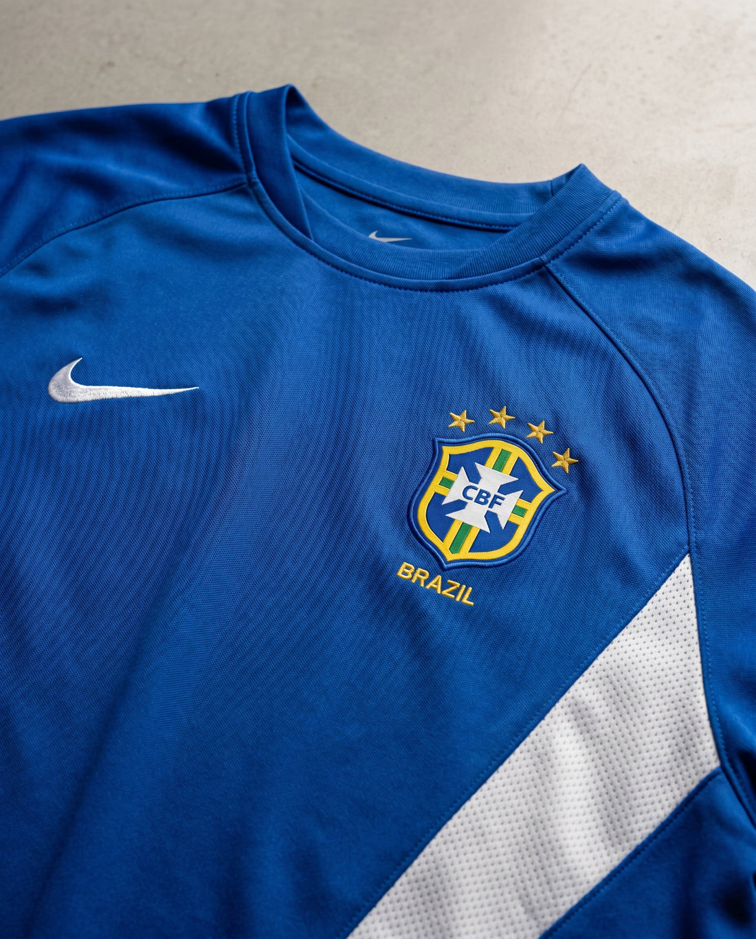 Brasil Visitante 2002 retro shirt detail