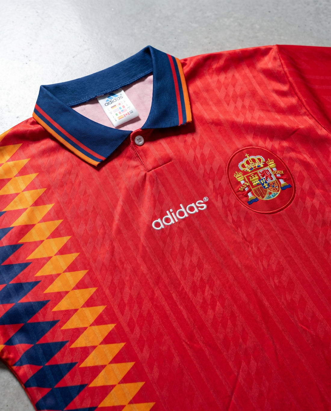 España Local 1994 retro shirt detail