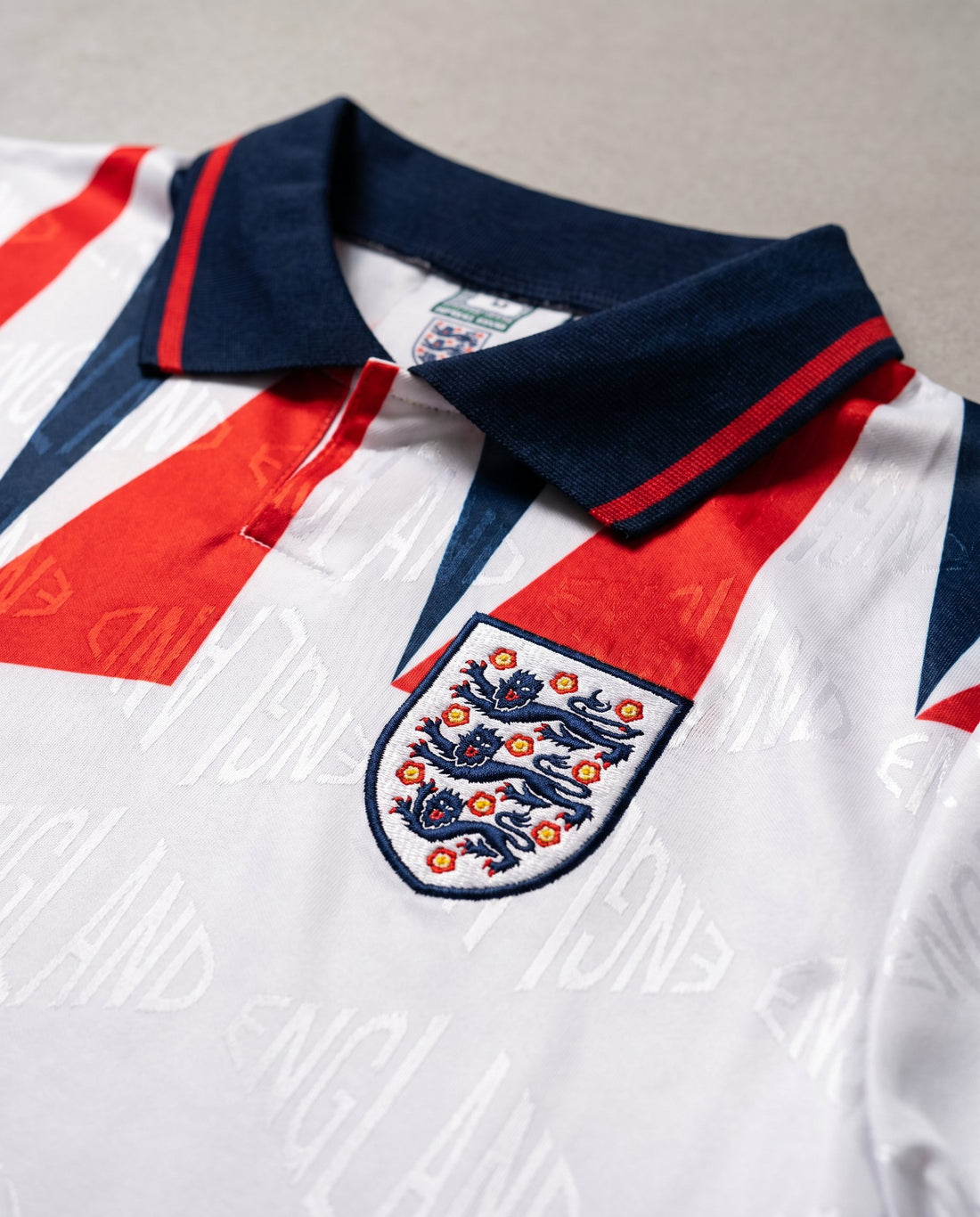 Inglaterra Local 1992 retro shirt detail