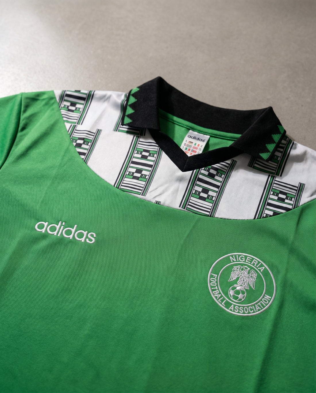 Nigeria Local 1994 retro shirt detail