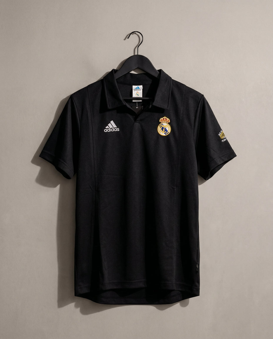 Real Madrid Visitante 2002 retro shirt front